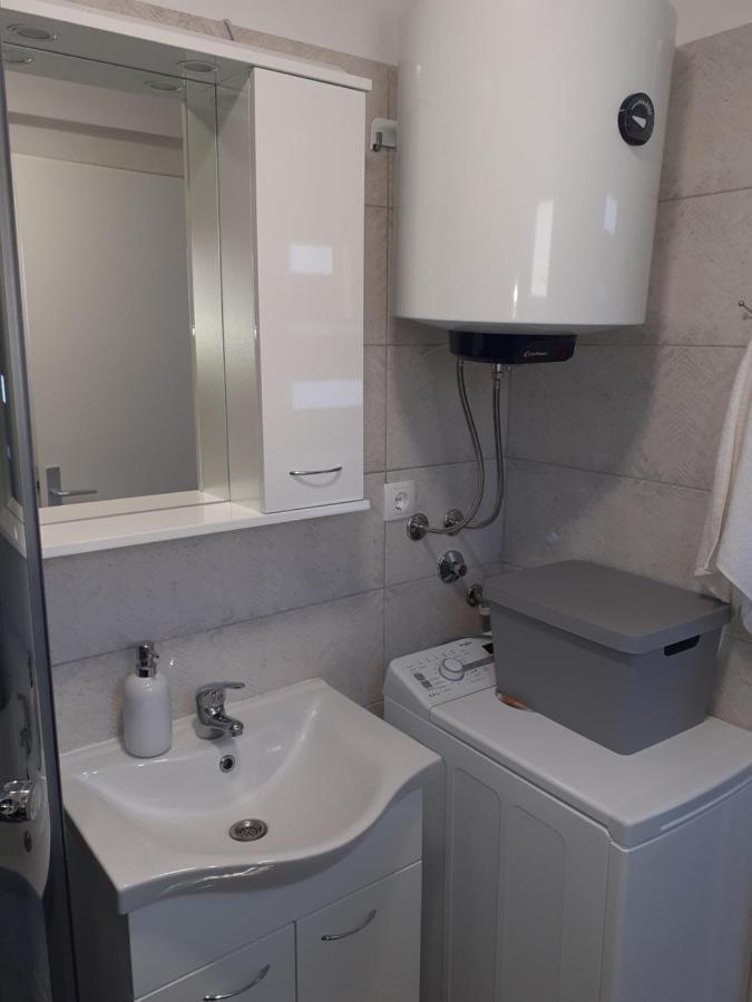 Studio Apartman Lorena Zadar Exterior photo